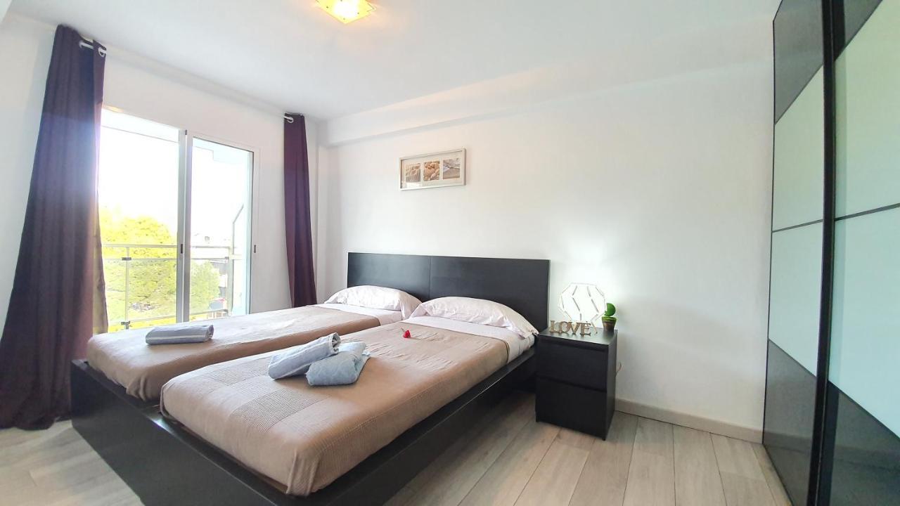 Adam'S Flat Corazon De Salou Apartment Exterior photo